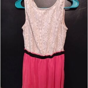 🤠Speechless Sleeveless Dress Size 9 and 7